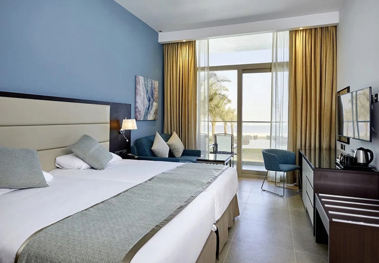 חדרים במלון RIU DUBAI