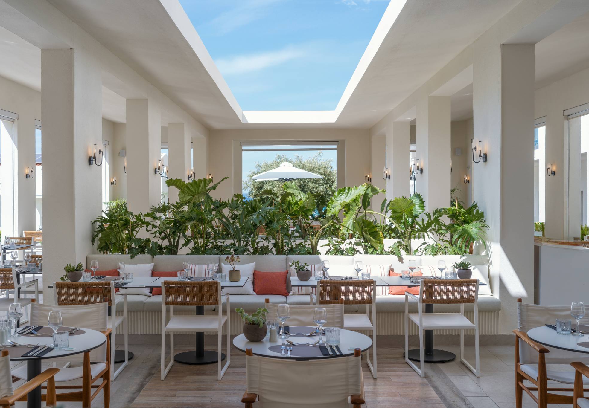 מסעדות במלון domesofcorfu