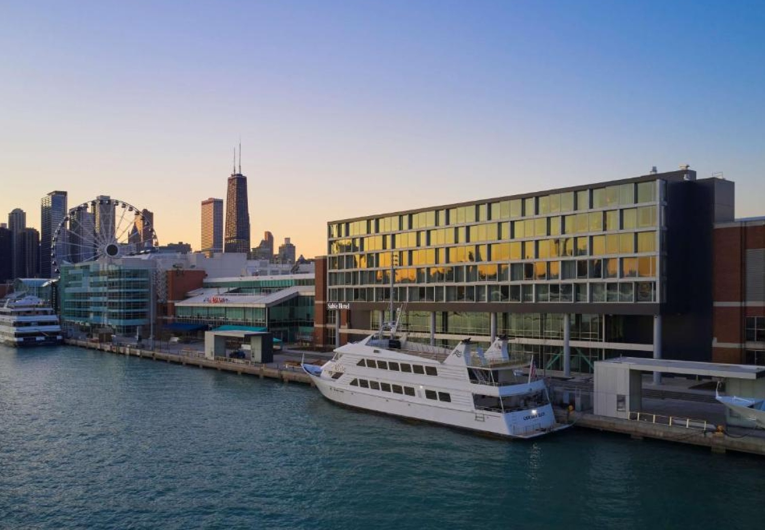 Sable At Navy Pier Chicago, Curio Collection By Hilton
