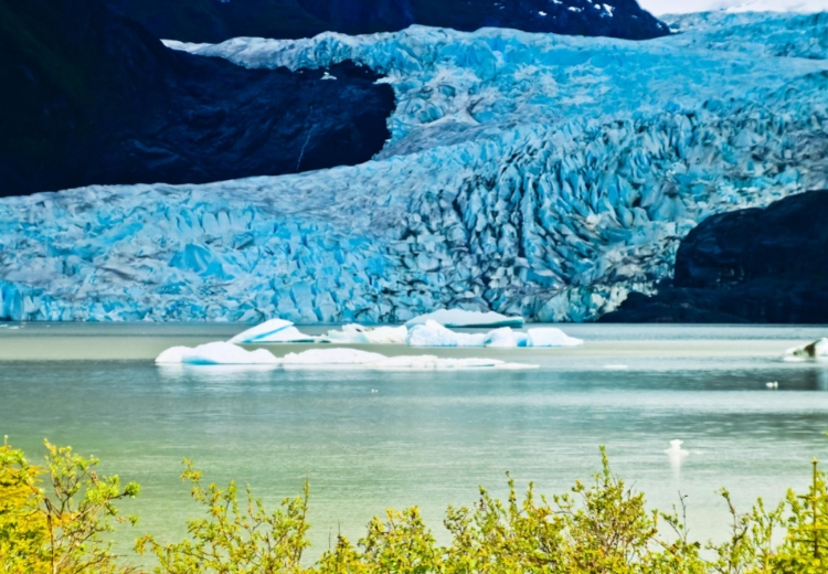 mendenhall glacier