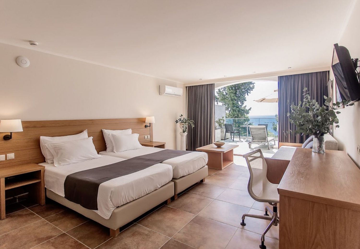 חבילות נופש בCorfu Holiday Palace