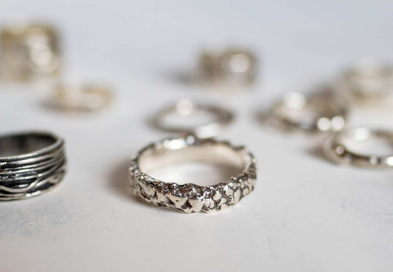 חנות תכשיטים אקווריוס קורפו AQUARIUS SILVER JEWELLERY CORFU TOWN