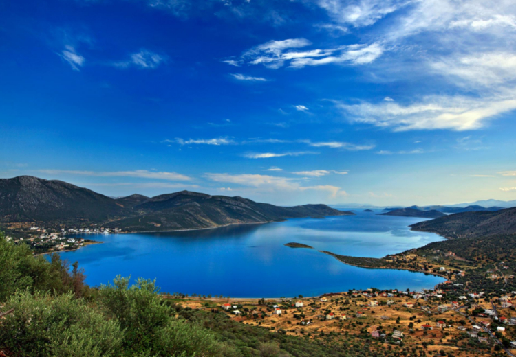 חופשה באוויה