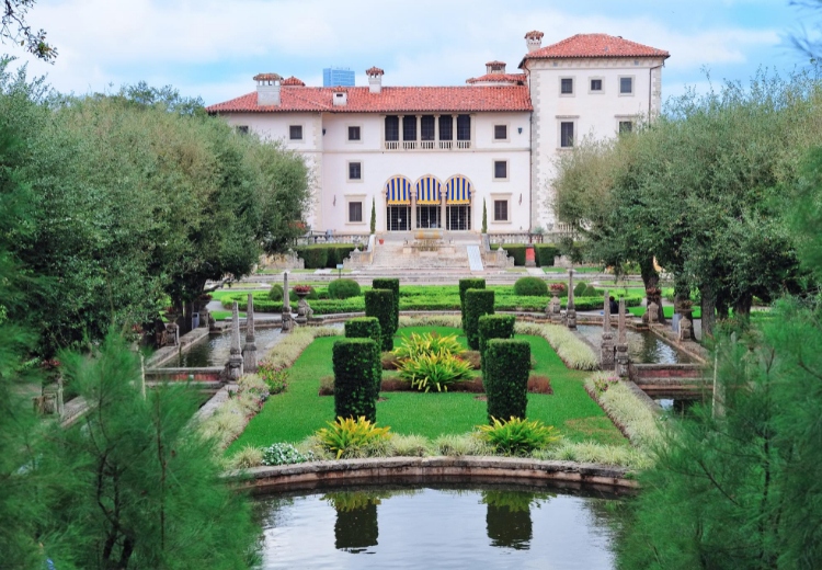  מוזיאון ויזקאיה - Vizcaya Museum & Gardens
