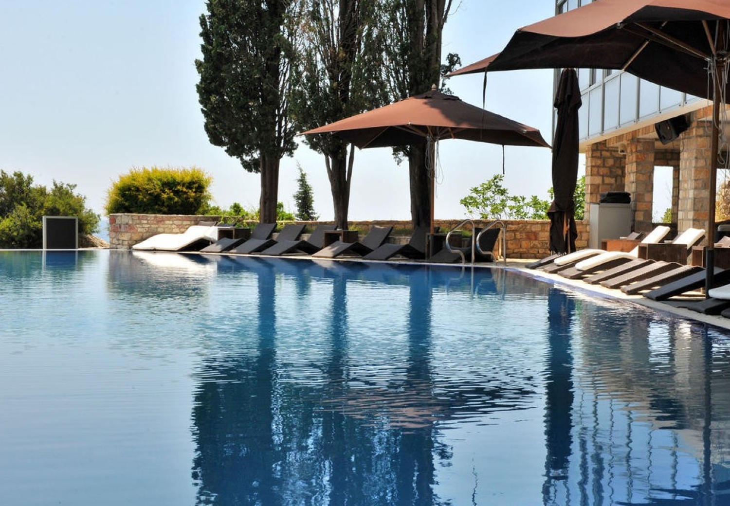 Avala Resort & Villas