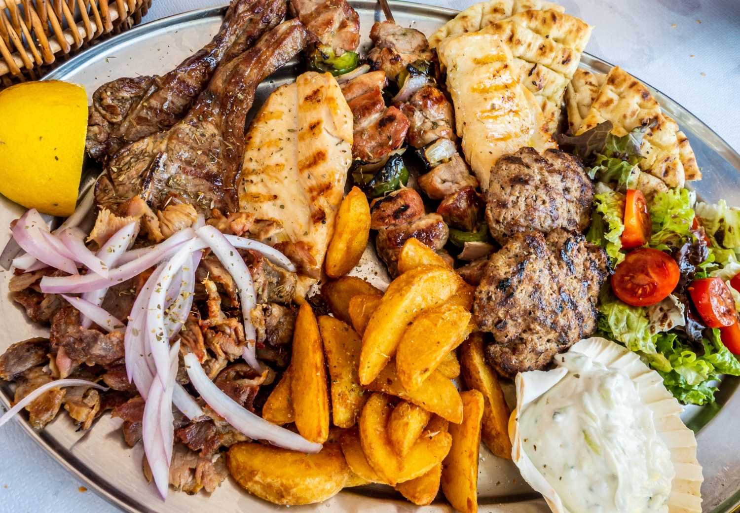 מסעדת קלימטריה בלוס Klimataria ‘Bellos’ Restaurant