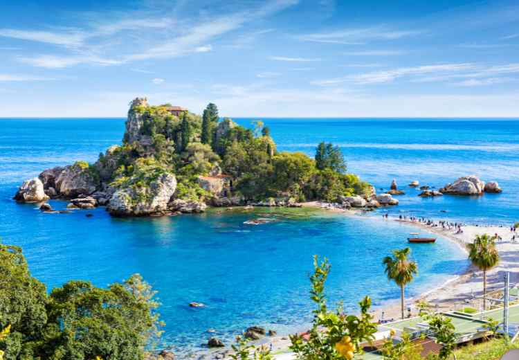 האי היפה Isola Bella