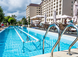 הבריכה במלון MELIA GRAND HERMITAGE
