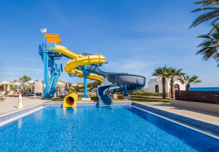 מלונות למשפחה איה נאפה