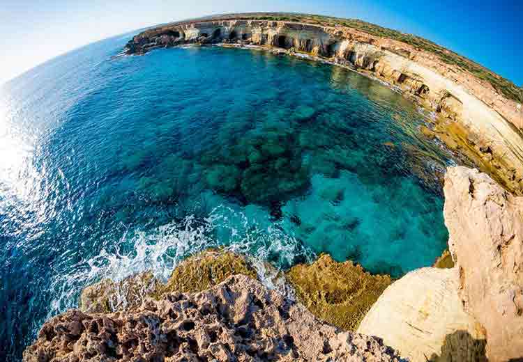 ילדים איה נאפה