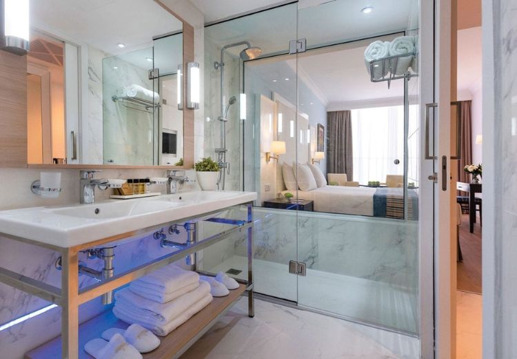 Olympic Lagoon Resort