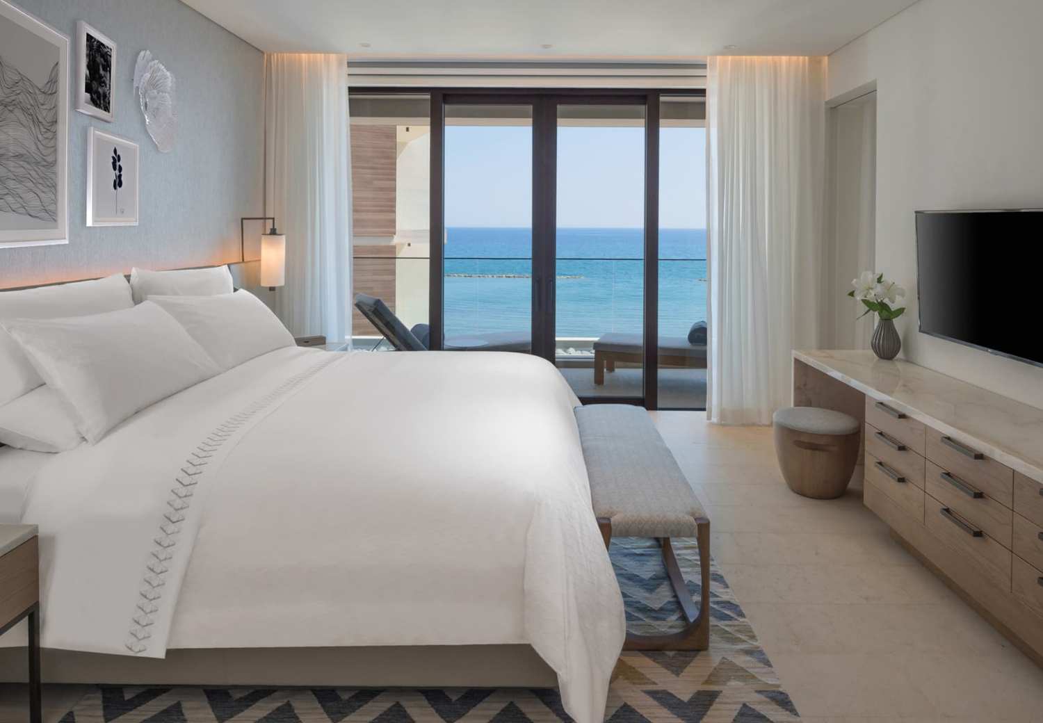 חופשה במלון Amara Hotel