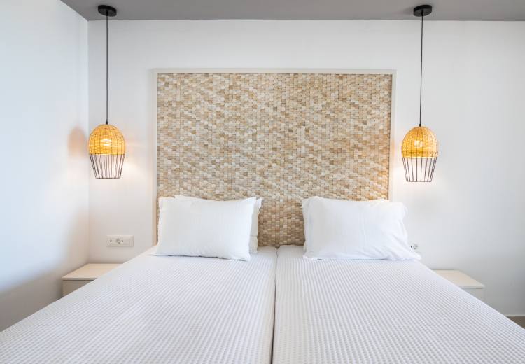 נופש בקרפטוס