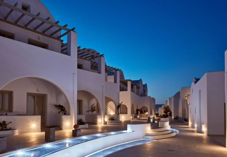 Costa Grand Resort & Spa