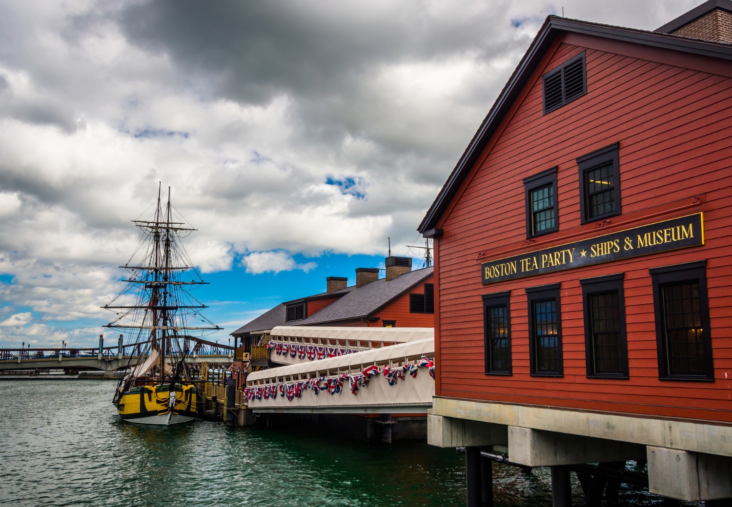 Boston Tea Party Ships & Museum