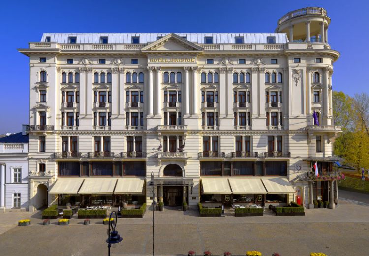 חופשה בורשה